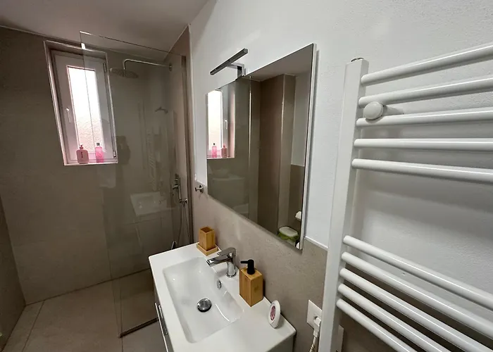 Cosy Staycation Appartamento Tirana
